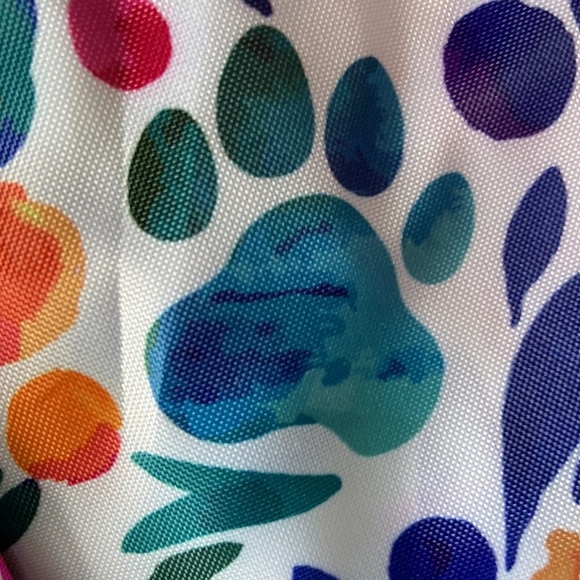 Floral Paw Print Packable Duffel Bag NWT - Picture 10 of 11